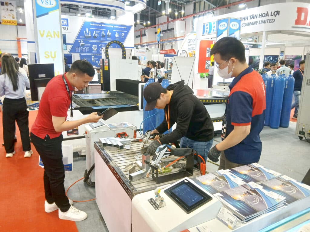 Máy khắc – hàn – cắt laser